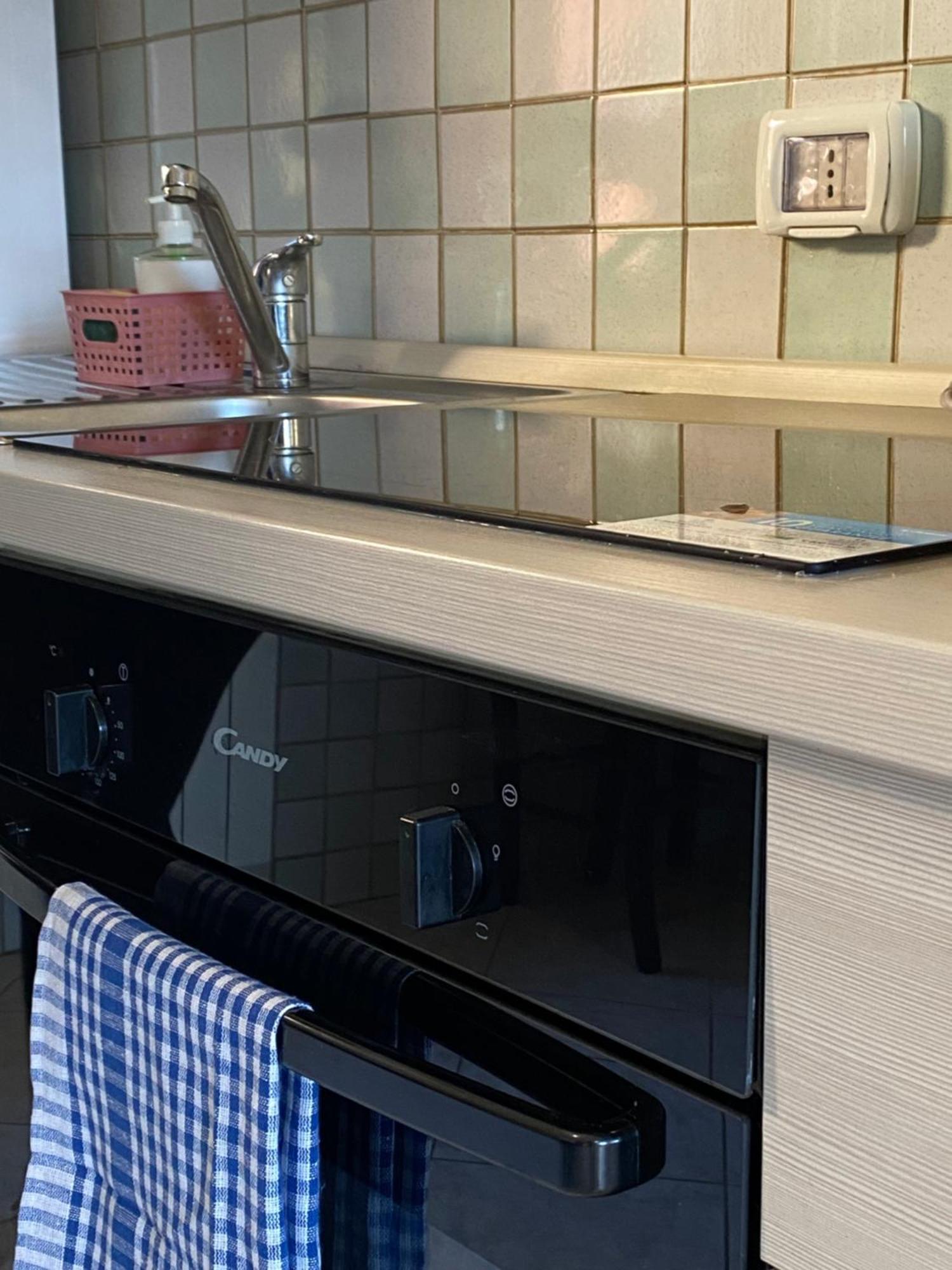 Fabio'S House Apartment Олбия Екстериор снимка